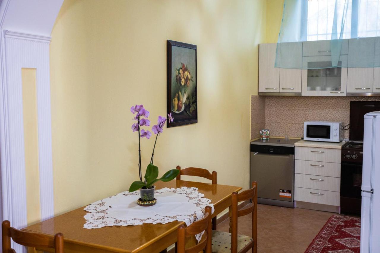 Vila Aulona Vlorë 外观 照片